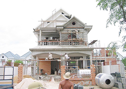 Xây dựng nhà không đúng với giấy phép
