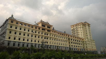 Tổ hợp thiết kế văn phòng - khách sạn Việt Long